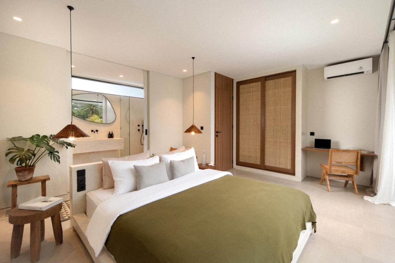 Tias Hotel 4*